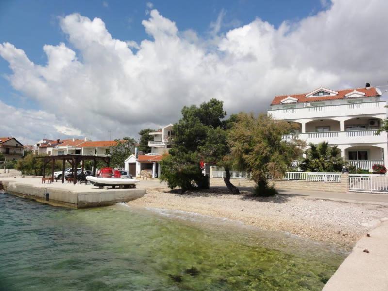 Villa Veronika Brodarica  Exteriör bild